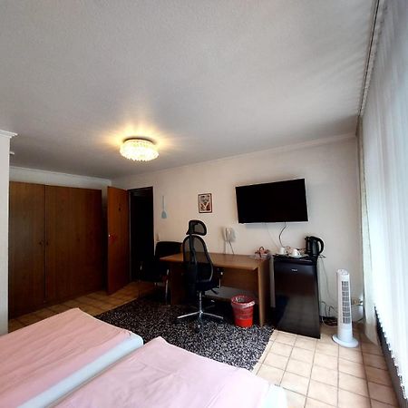 Am Hallenbad Hotel Garni Ratingen Dış mekan fotoğraf