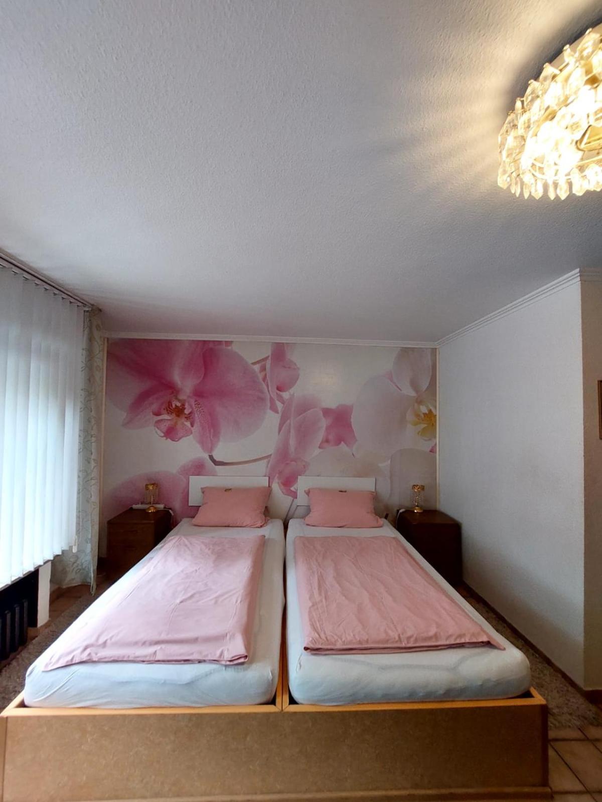 Am Hallenbad Hotel Garni Ratingen Dış mekan fotoğraf