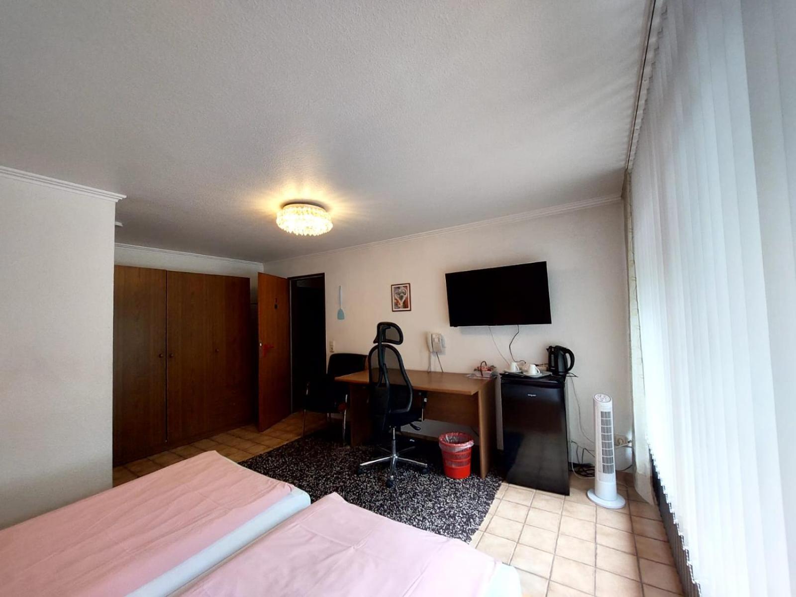 Am Hallenbad Hotel Garni Ratingen Dış mekan fotoğraf