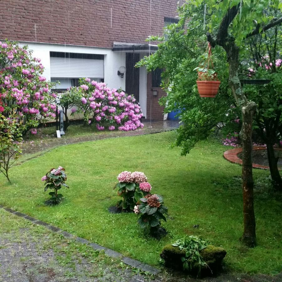 Am Hallenbad Hotel Garni Ratingen Dış mekan fotoğraf