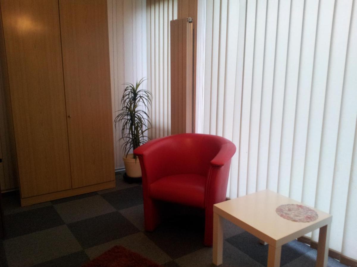 Am Hallenbad Hotel Garni Ratingen Oda fotoğraf